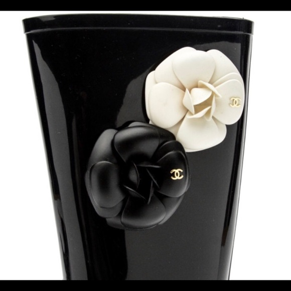 SOLD Authentic CHANEL Rain Boots - Picture 3 of 8